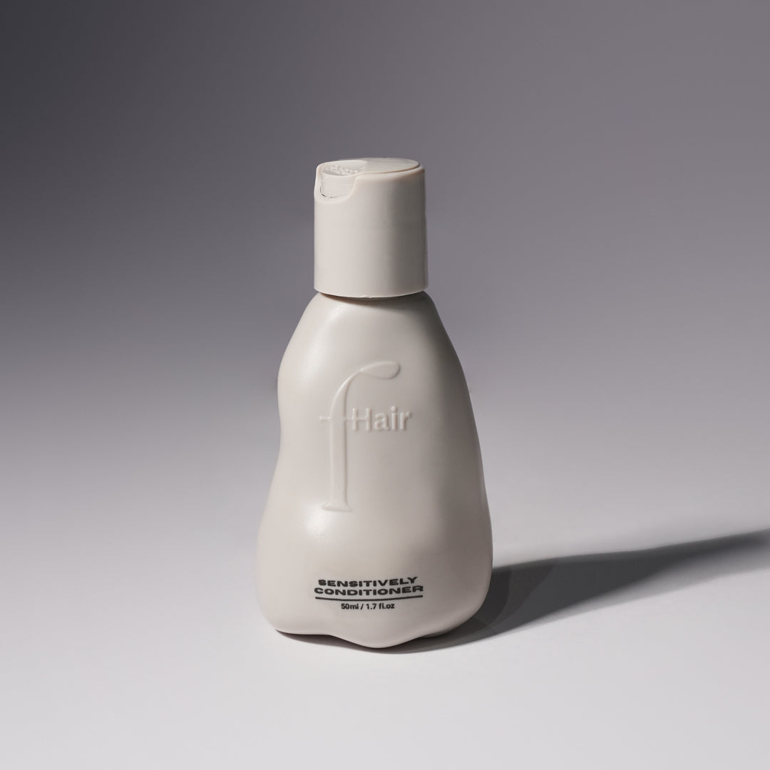 Fhair Sensitively Conditioner 50ml for sensitive scalp. Lightweight formula soothes irritation, hydrates hair and improves softness and manageability.