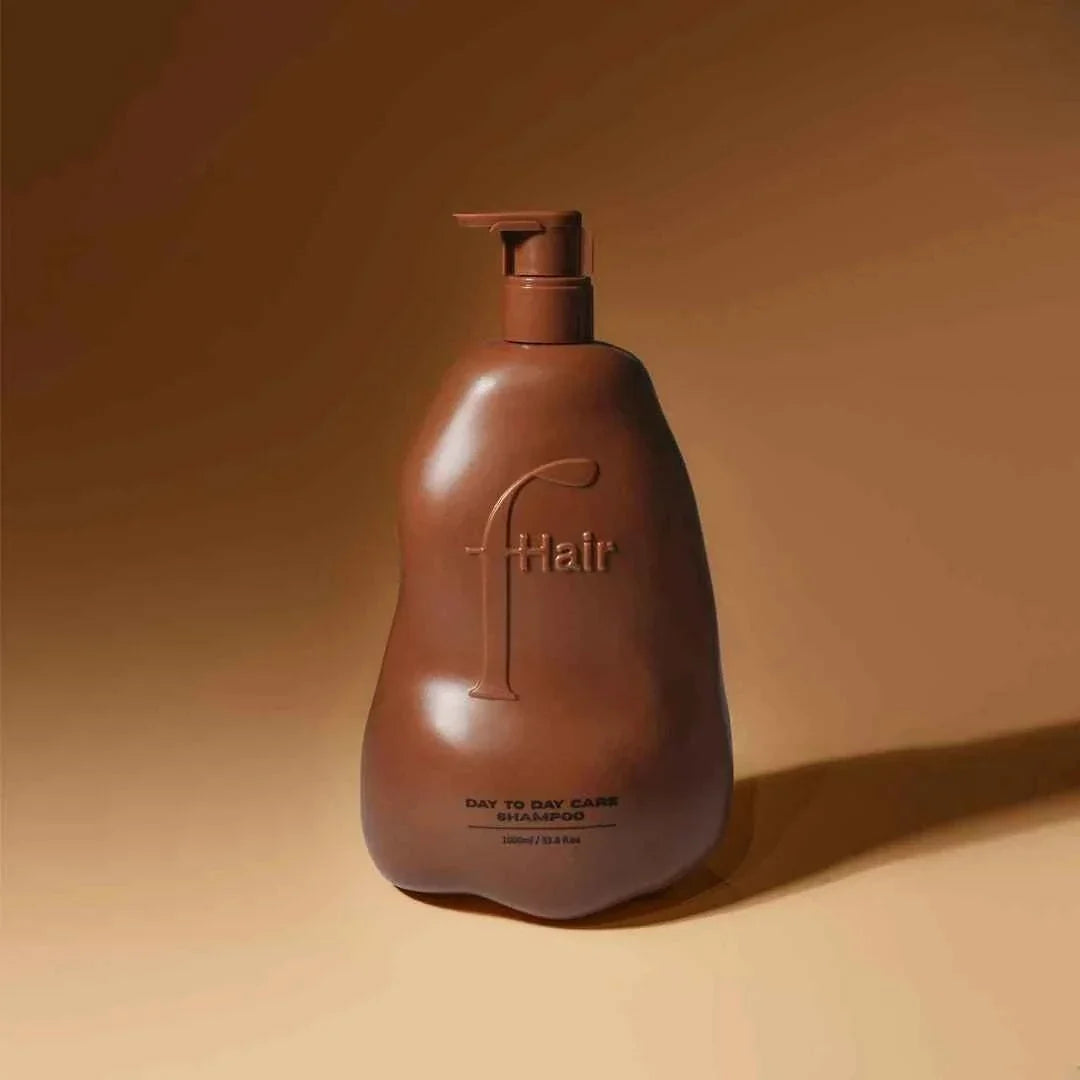 Gentle everyday shampoo bottle for daily hair nourishment and frizz control